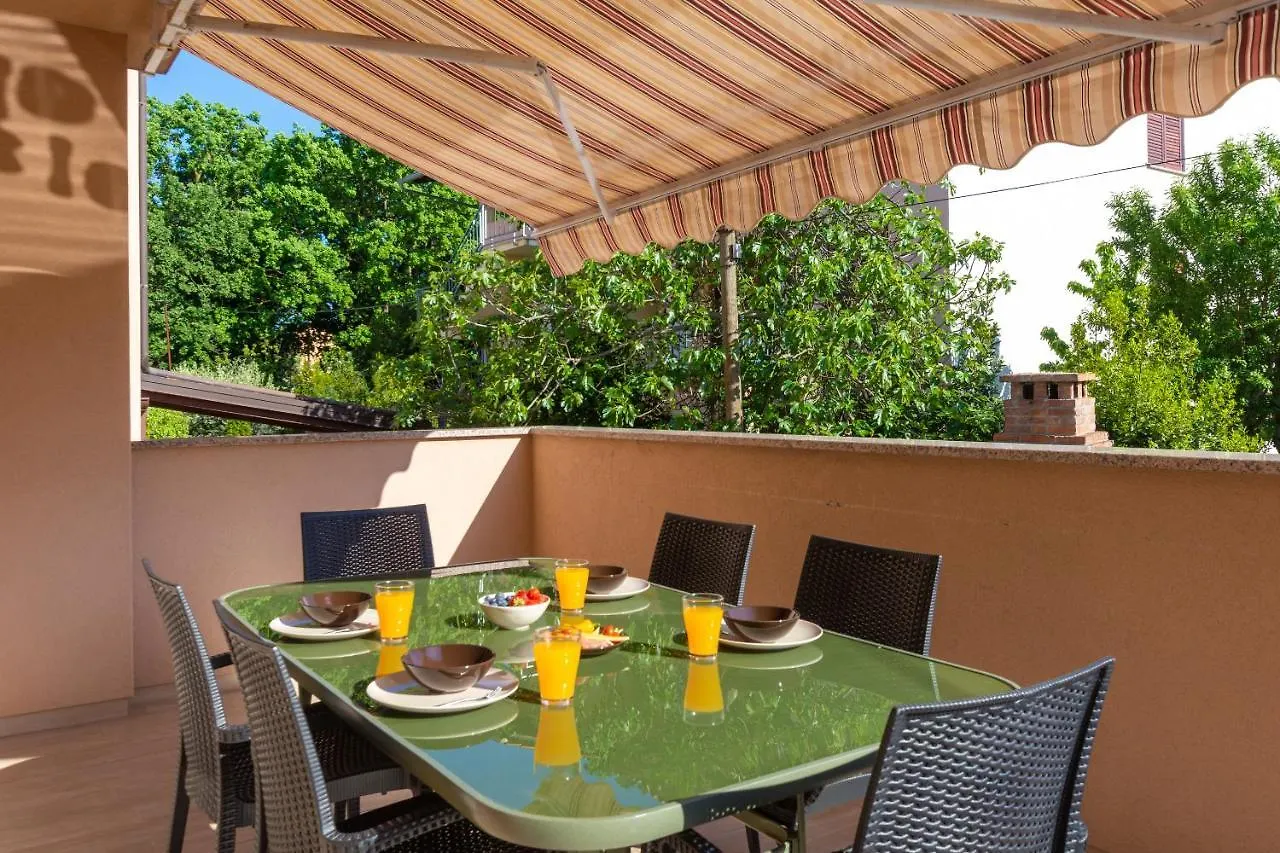 Kuca Lana Apartment Medulin