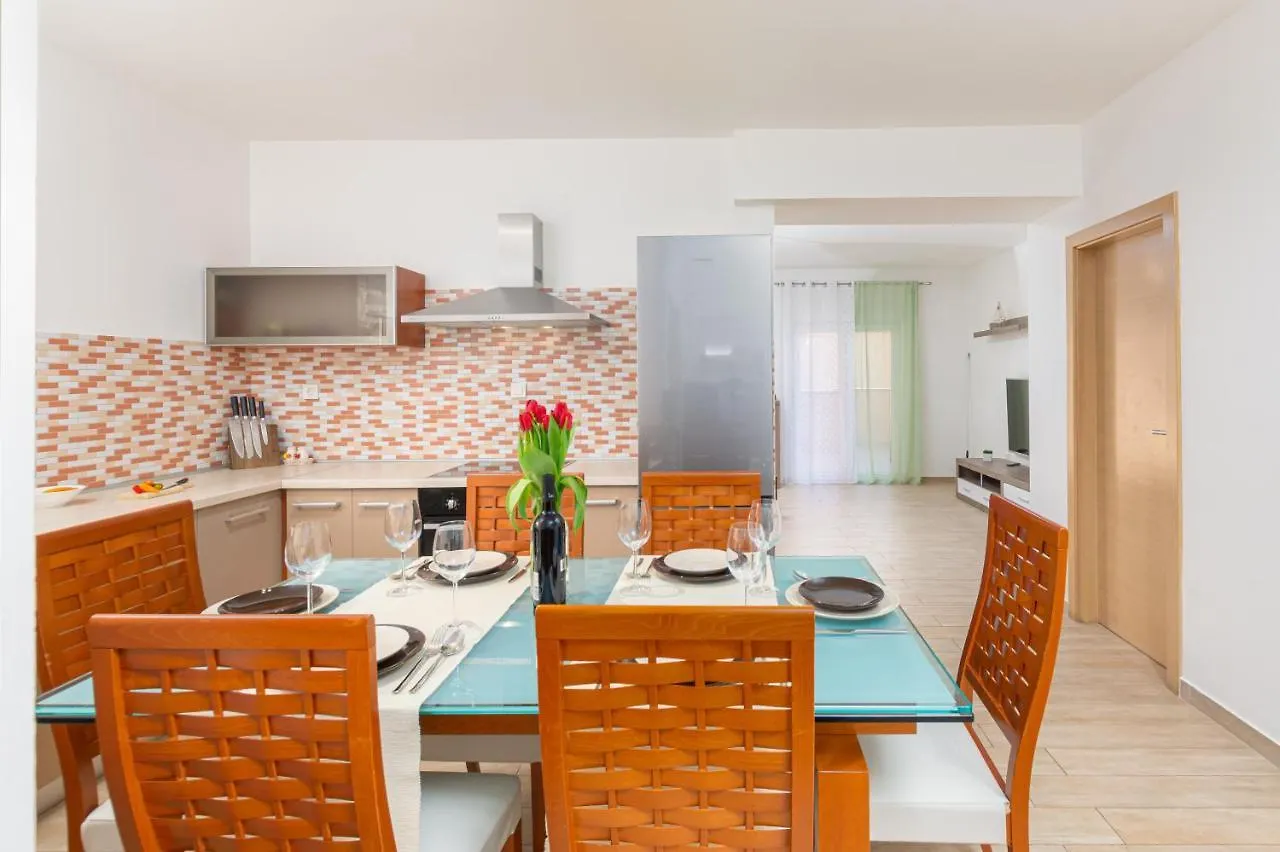 Kuca Lana Apartment Medulin