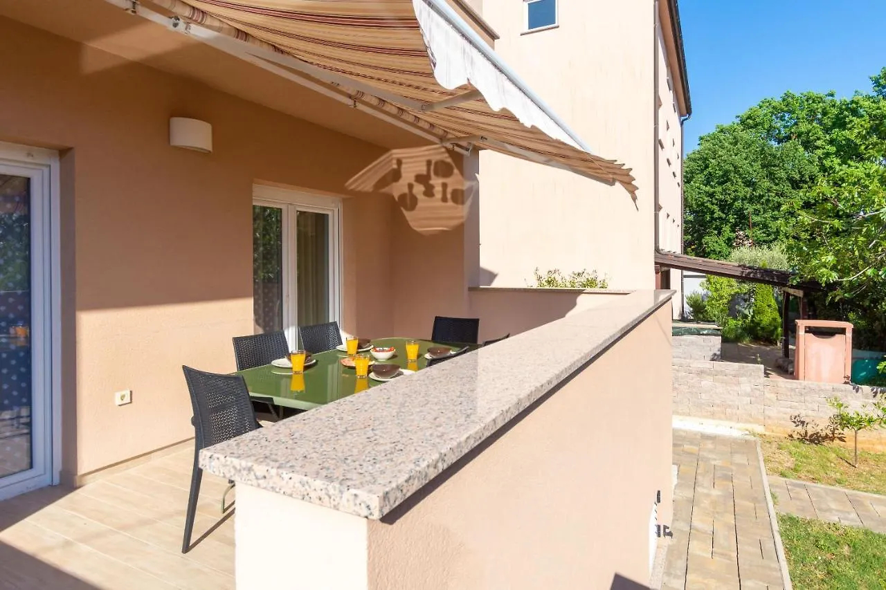 Kuca Lana Apartment Medulin