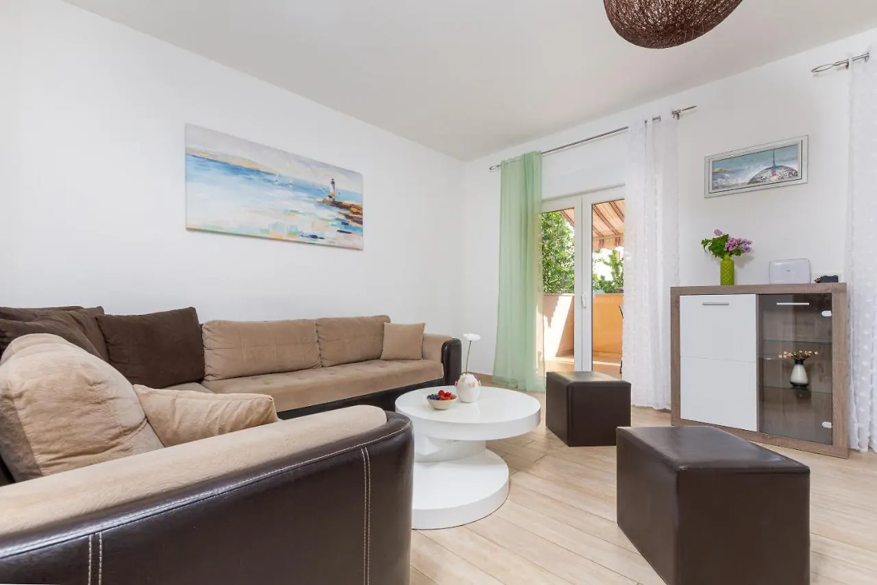 Kuca Lana Apartment Medulin