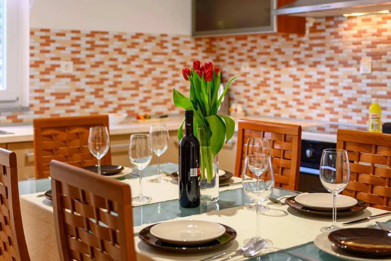Kuca Lana Apartment Medulin