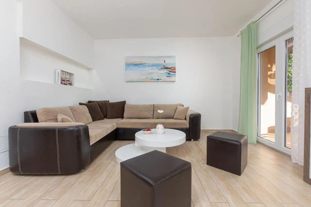 Kuca Lana Apartment Medulin 0*,